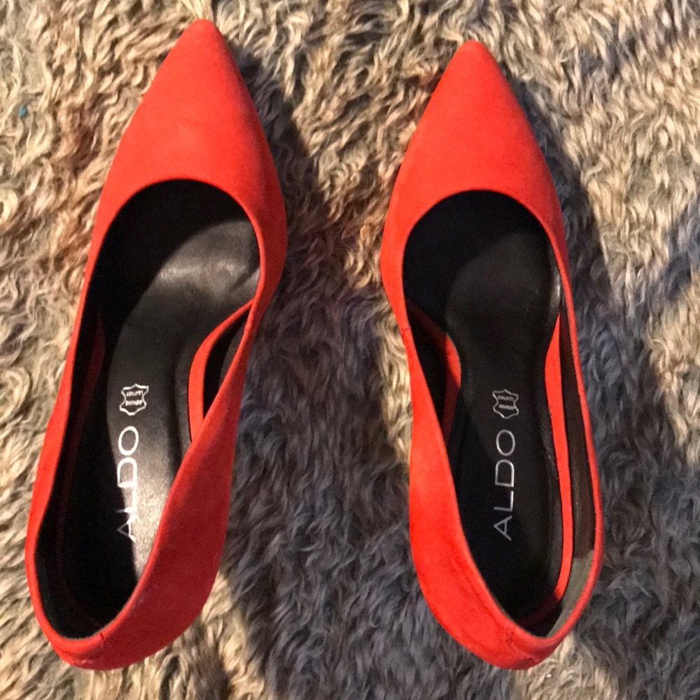 Aldo red stilletto shoes size 5